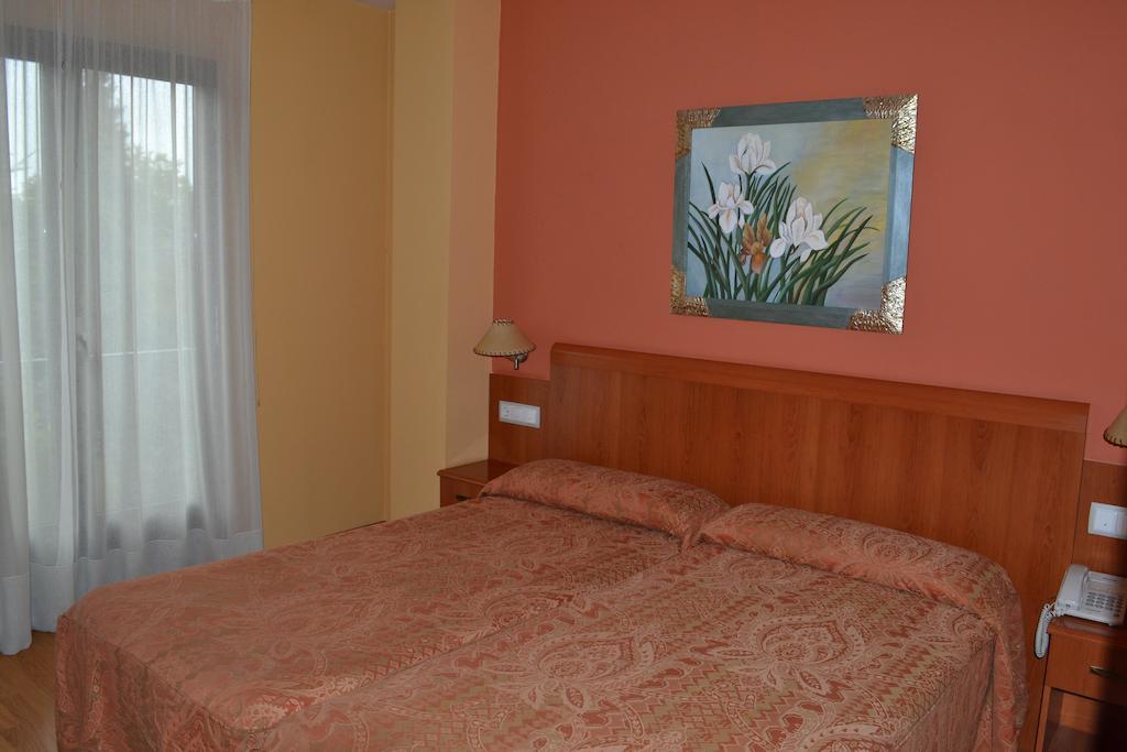 Hostal Quevedo León Chambre photo
